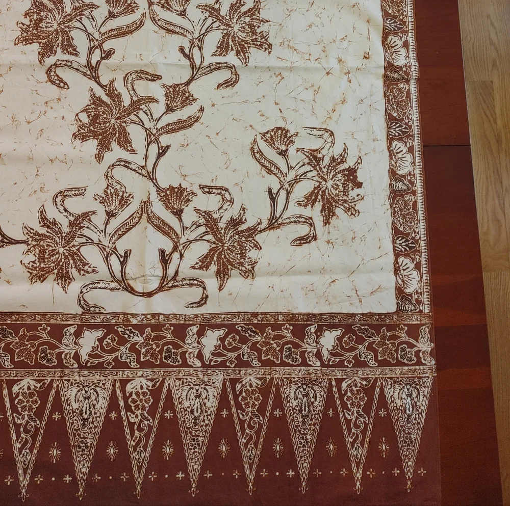 Hand Printed Batik Tablecloth 1970s 36